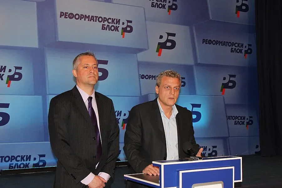 Реформаторите пращат покани за дебати