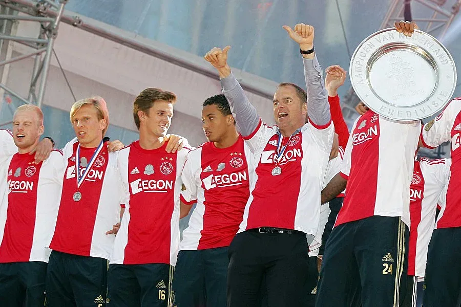 Франк Де Бур: От Тотнъм ме искат