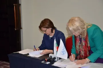 10 партии подписаха за "бон тон" в кампанията