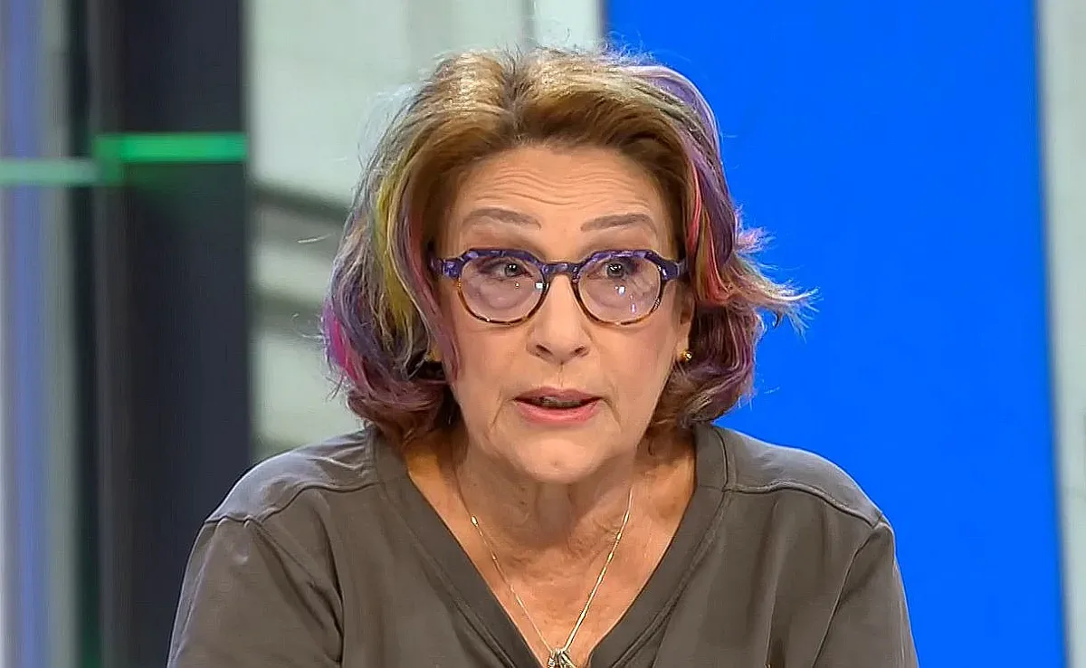 Буруджиева видя новия кабинет след изборите. Посочи съдбата на ПП-ДБ