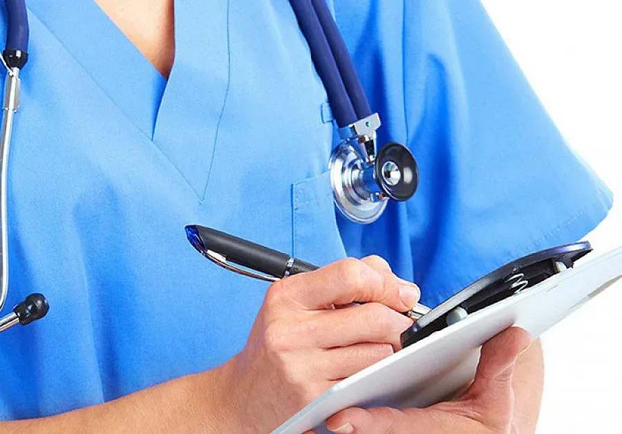 Момчилград привлича млади лекари с жилище и заплащане