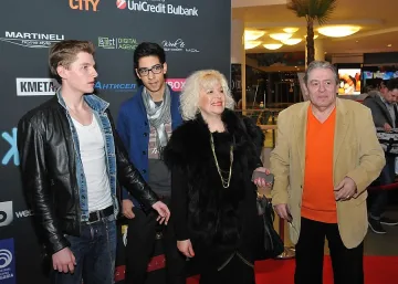 50 стихотворения на Мишо Белчев стават картини