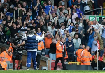 Шамари и арести след драмата на "Анфийлд"