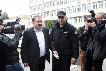 Пенгезов е обвинен в длъжностно присвояване