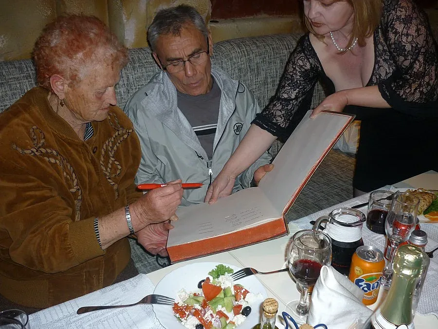 11 двойки празнуваха златни и сребърни сватби