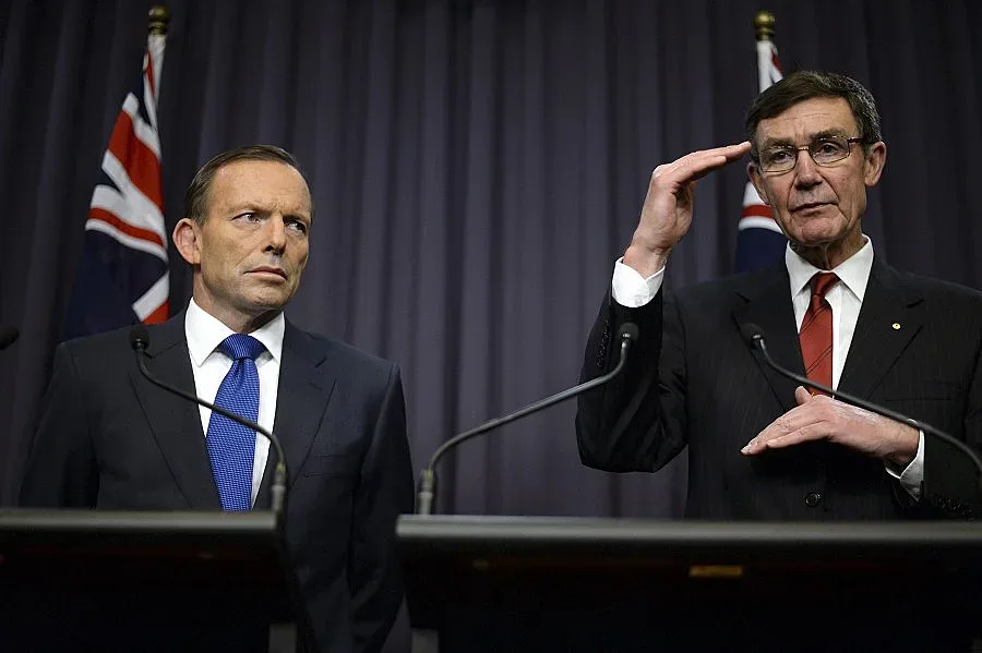 Разширяват подводното търсене на Боинг 777