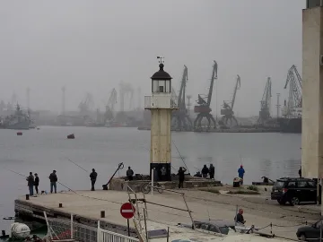 Търсят най-добрите проектанти за новия порт във Варна