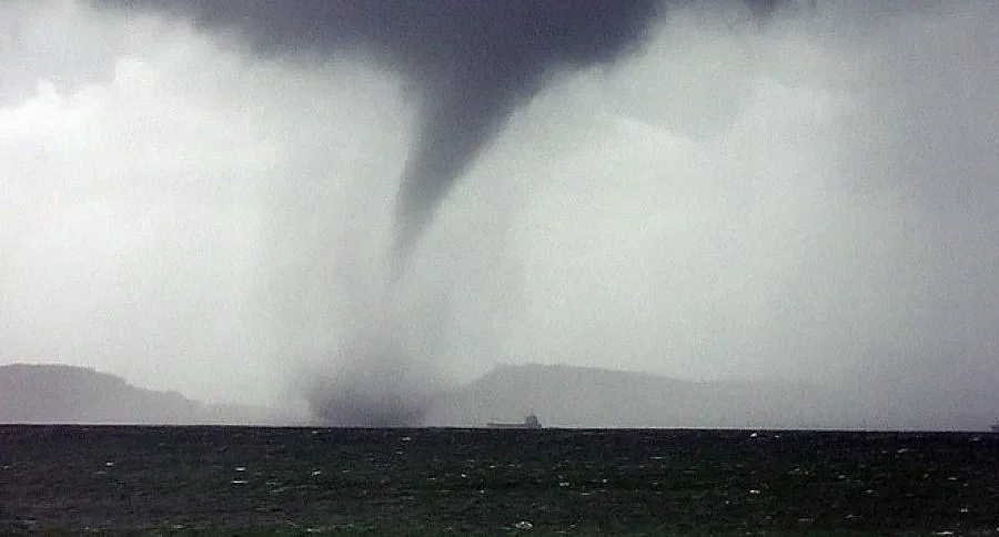 Торнадо унищожи около 200 къщи в Северна Каролина