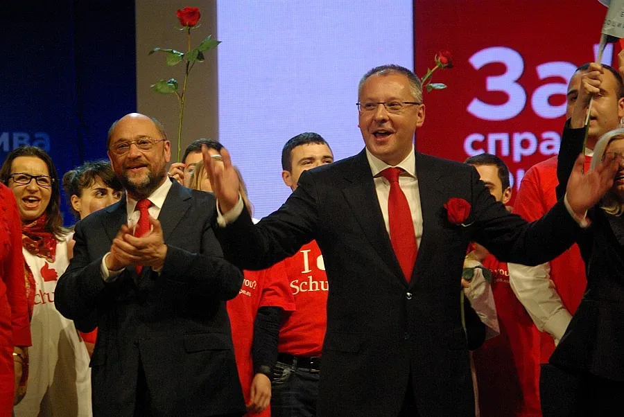 Станишев към десните:  Извинете се на Шулц