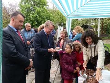 Бисер Николов  и Том ван Оорсхот откриха Деня на „Новото тракийско злато” в Кърджали 