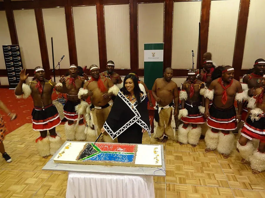 Екзотични танци на юбилей на РЮА