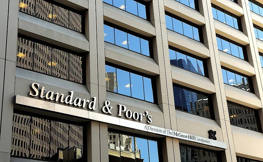 Standart & Poor's понижиха рейтинга на Русия
