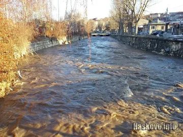 Откриха тялото на жена до язовира във Винево 