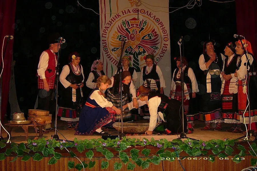 Баби от три села кандидатстват за „Живи човешки съкровища"