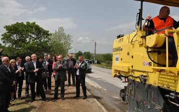 Дончев да излезе от ролята на експерт