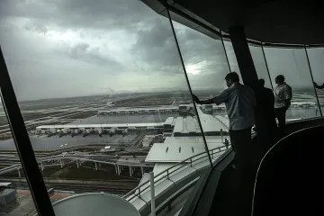 Отломките, открити вчера, не са от малайзийския боинг