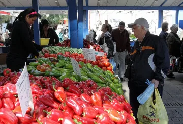 Села зарязаха тютюна заради чушки и корнишони