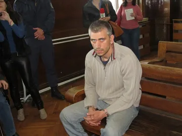 Бащата, убил 7-годишната си дъщеря, остава за постоянно в ареста