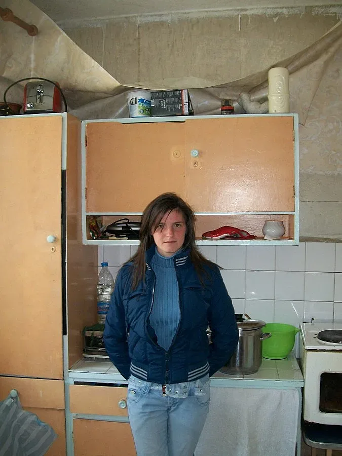 Депутат осигури на Люба документите по кредита на покойния й баща