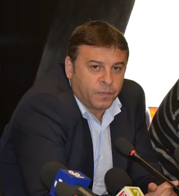 Благоевград с нов плувен басейн след година