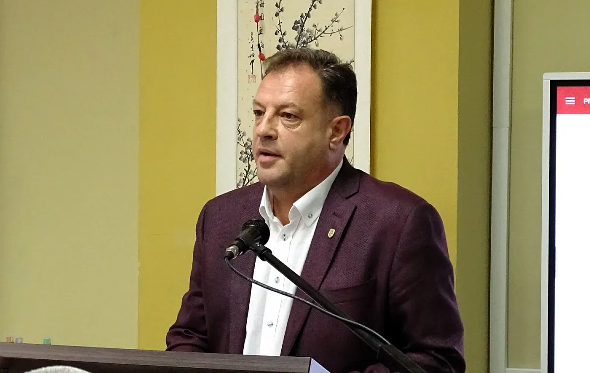 Искат нова категоризация на общините в България