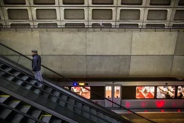 Чеченец откри огън в метрото в Москва