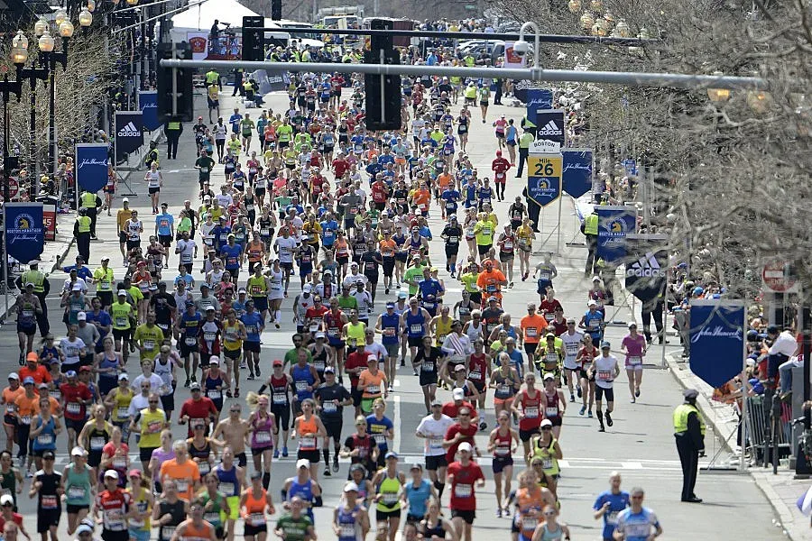 36 000 бягаха на маратона в Бостън