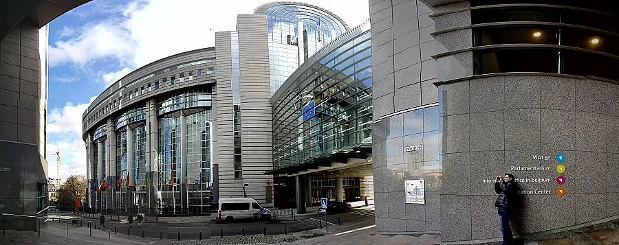 224 щурмуват Брюксел