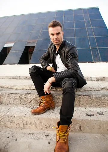 Касабов признава, че е осиновен