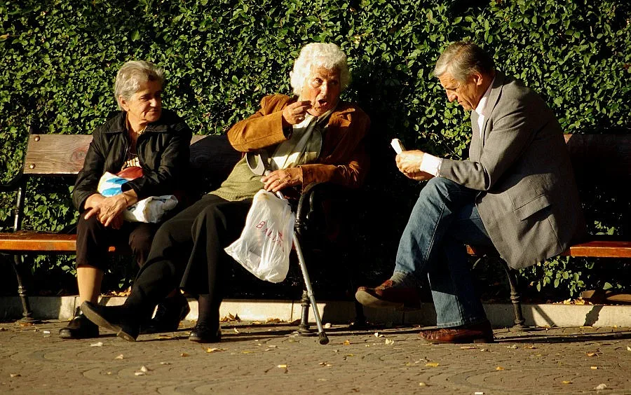 Обсъждат по-висока вноска за пенсия
