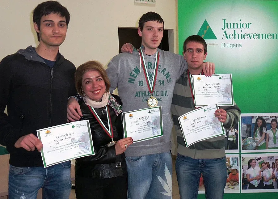 Отбор "105" са царе в бизнеса