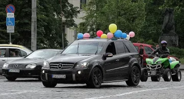 Броят колите на абитуриентите