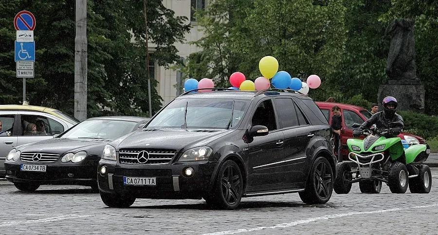 Броят колите на абитуриентите