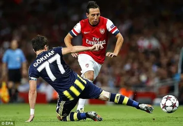 Простреляха футболист в истанбулски бар