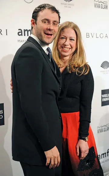 Бил Клинтън ще става дядо