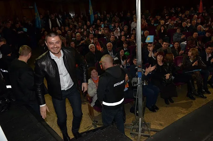 Бареков иска трима в Брюксел