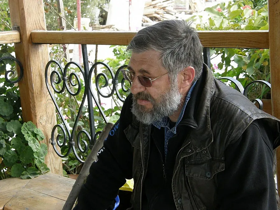 Деян Енев: Искаме празника, но без Голготата