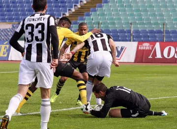 Локо Пд пусна билетите за дербито с Ботев 