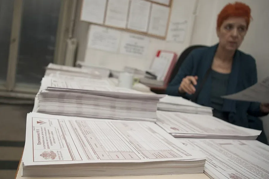 8 работни дни за данъците от 2014 г.