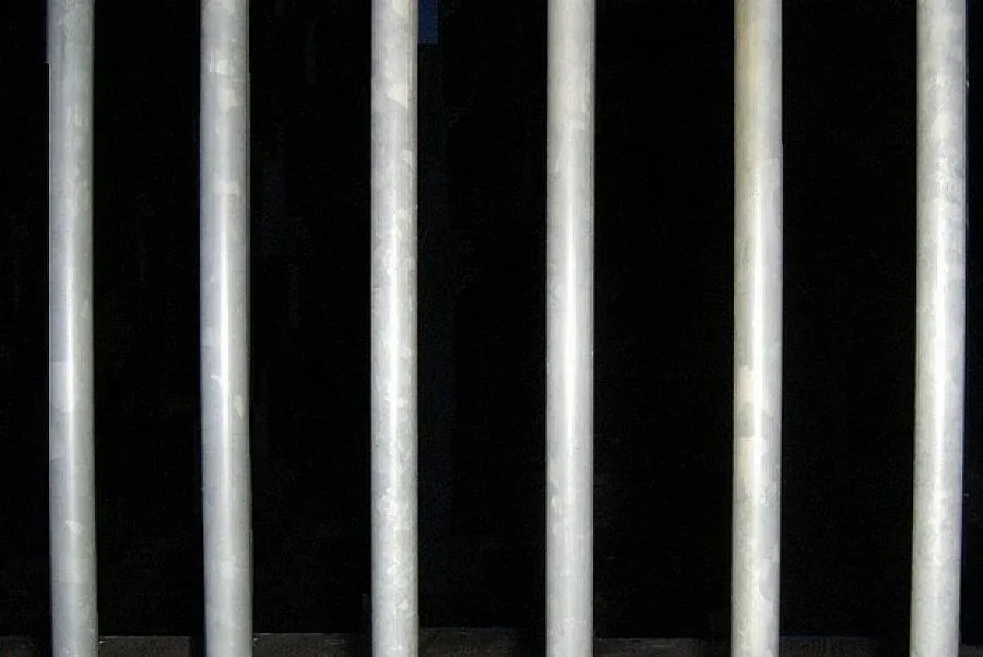 Непълнолетен отива в затвора за убийство