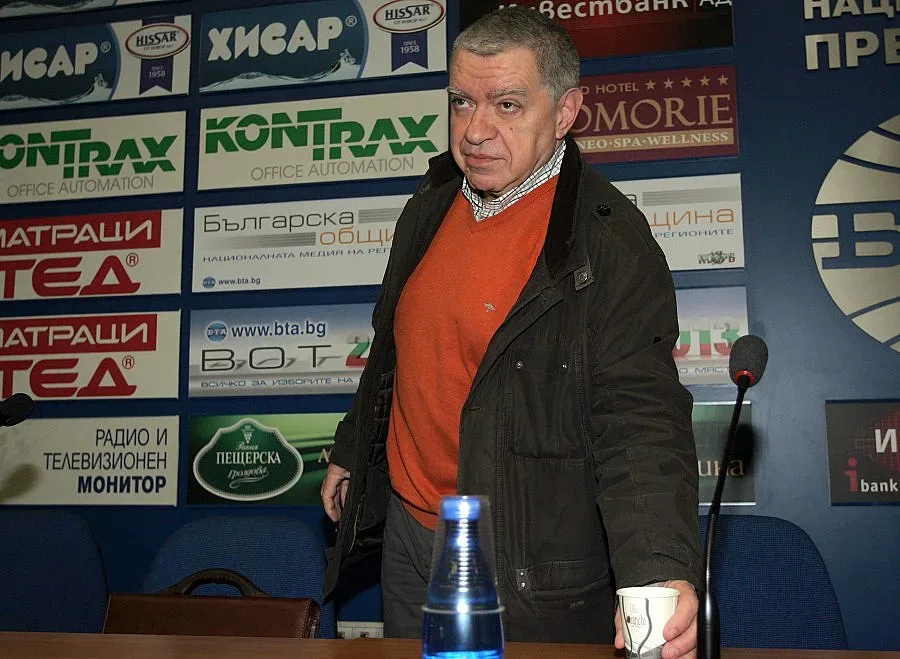 Константинов: ЕГН-тата ви отдавна са разпродадени