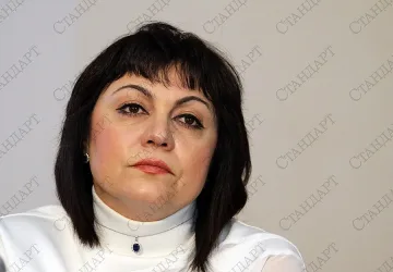 Нинова: Равнопоставеност за дребните производители и търговците