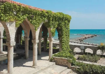 Японска телевизия снима филм за Двореца в Балчик