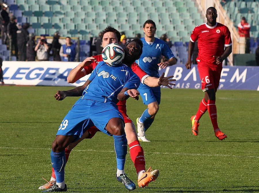 Левски пуска билетите за Вечното дерби