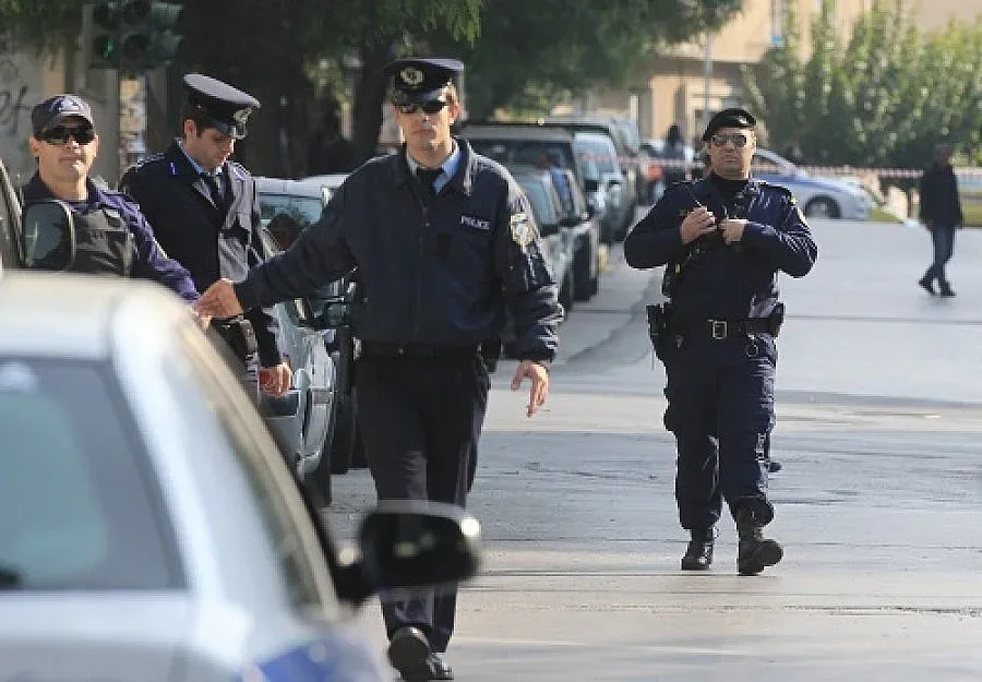 Хванаха 6 българи с 50 килограма хероин в Гърция