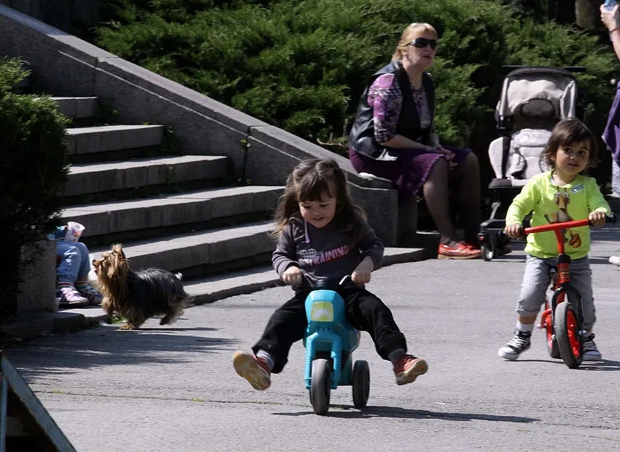 Предимно слънчево и топло