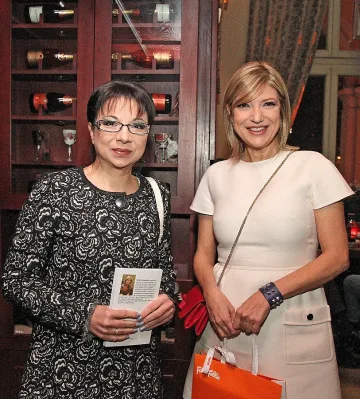 Нарязали гумите и на Цветанка Ризова