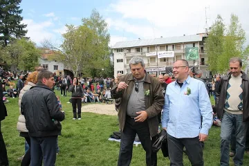 Станишев отказа да се пробва на канадска борба