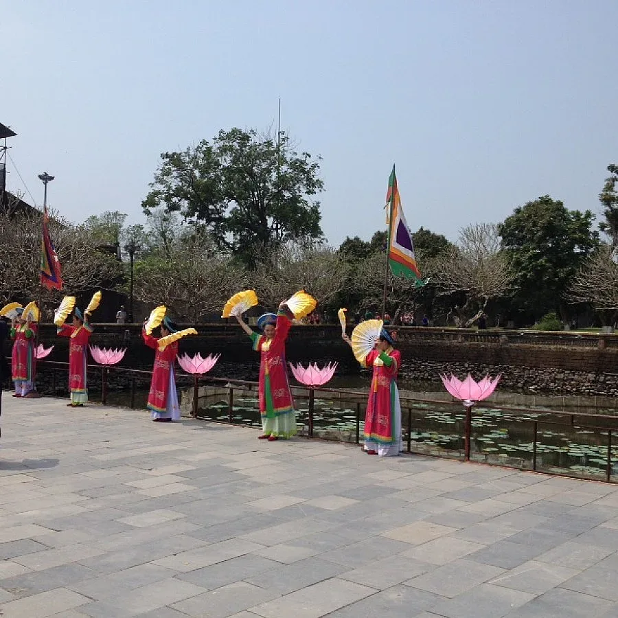 На Изток от комунизма