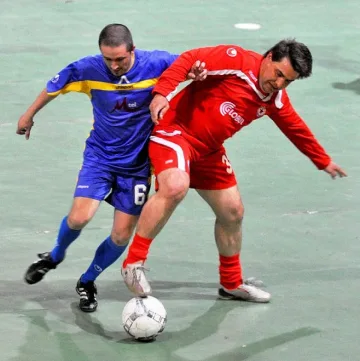 Острието отказа отбора на бивш цесекар